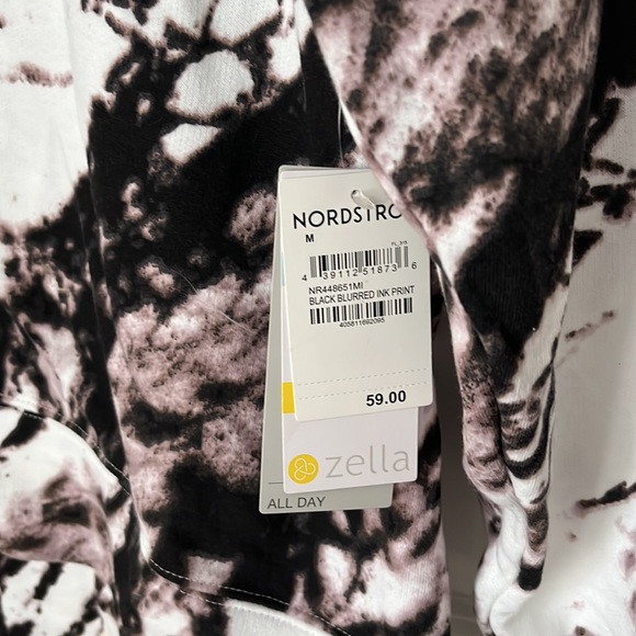 NWT Zella Sweatshirt - Picture 2 of 5